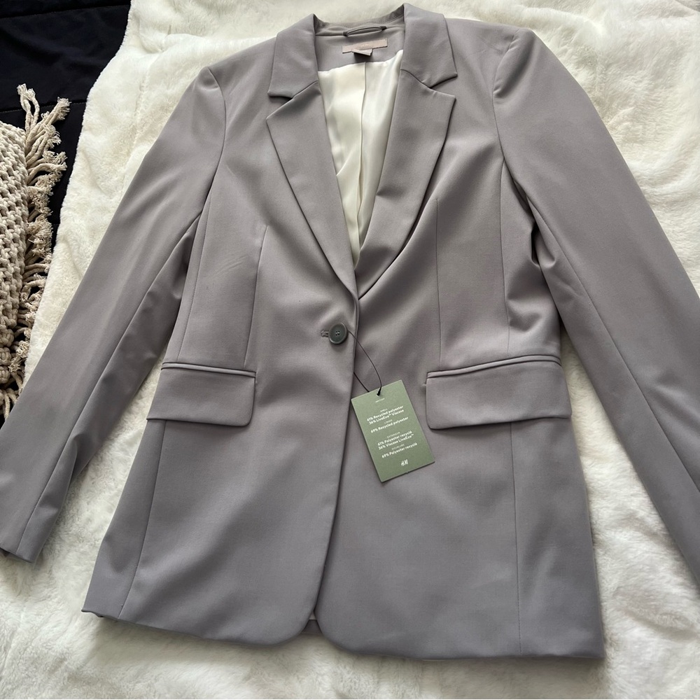 Gray blazer
